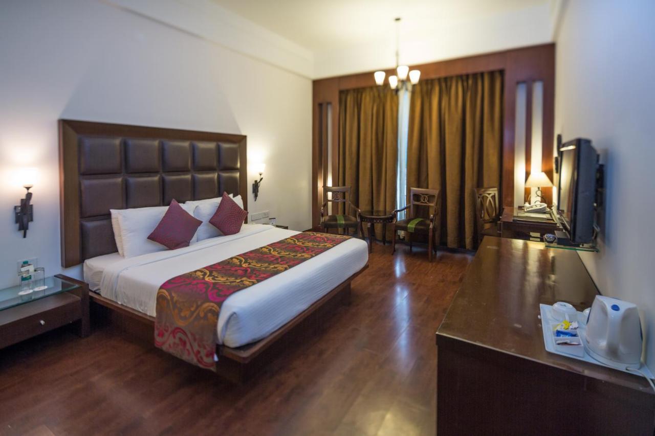 Orana Hotels & Resorts New Delhi Ngoại thất bức ảnh